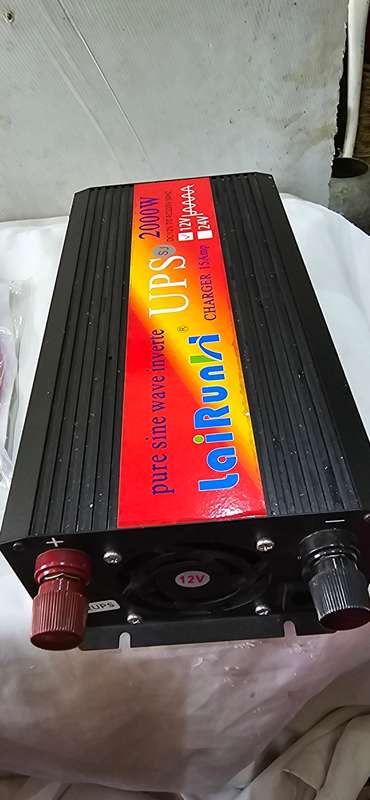 2000 WATTS PURE SINEWAVE IMVERTER(*FULLY AUTOMATIC)