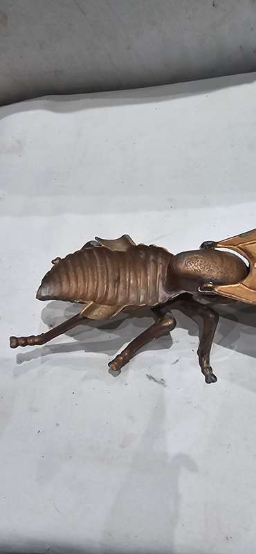 METAL ANTIQUE FLY ASHTRAY