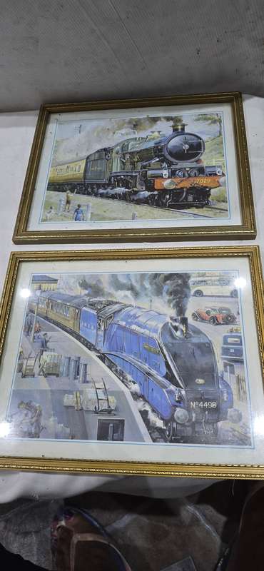 2 X VINTAGE RAILWAY FRAMES(26 X 21CM EACH)
