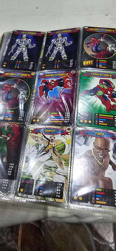 OVER 200 SUPERHEROES TDC IN ALBUM