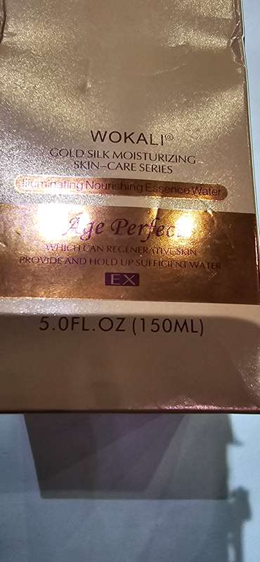 AGE PERFECT REGENARATIVE SKIN ILLUMINATING NOURISHING ESSENCE WATER*150ML)