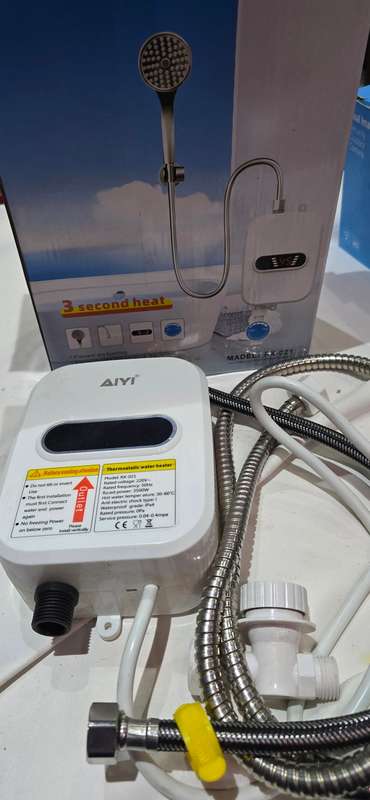 THERMOSTATIC 3 SECONDS WATER HEATER-SEE DESCRIPTION