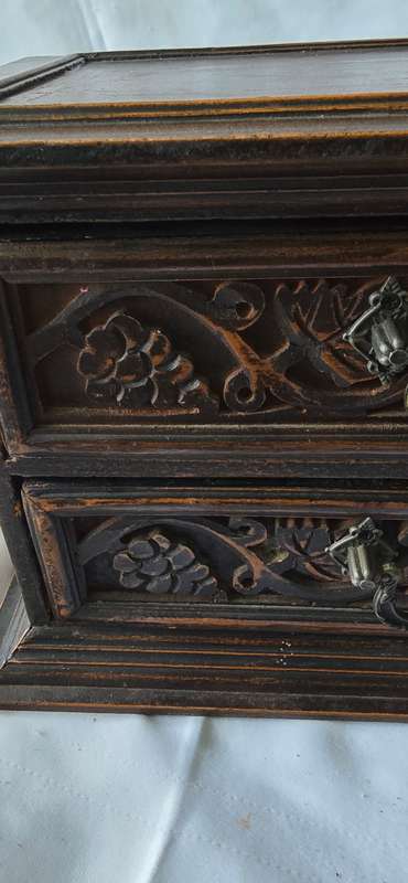 LARGE WOODEN TWO DRAWERS JEWELRY BOX WITH TWO DRAWERS (35 X 20 X 20CM)