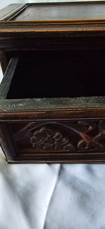 LARGE WOODEN TWO DRAWERS JEWELRY BOX WITH TWO DRAWERS (35 X 20 X 20CM)