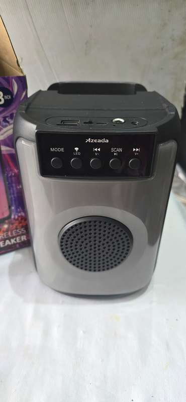 WIRELESS BLUETOOTH SPEAKER