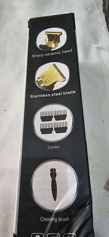 T9 MULTIFUNCTIONAL HAIR CLIPPER