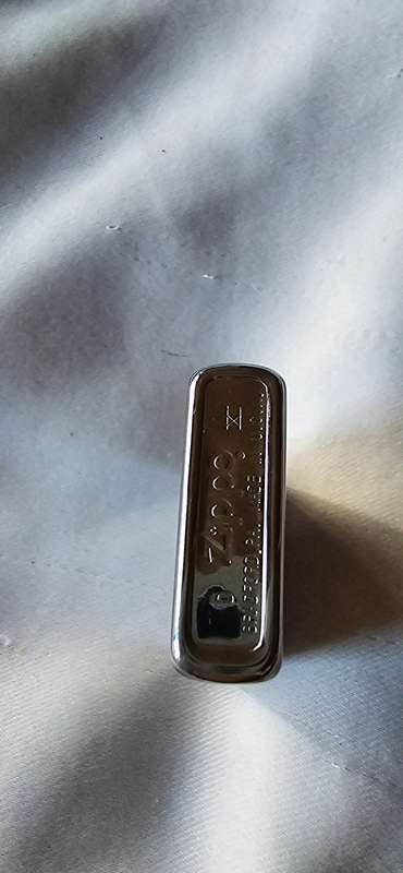 ZIPPO LIGHTER WITH MOCATTA STANDARD CHARTERED LOGI 1973