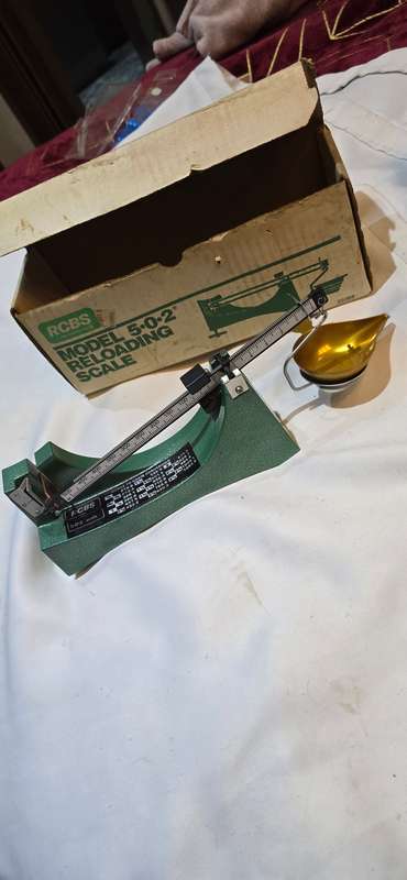 MODEL 502 VINTAGE RELOADING SCALE IN ORIGINAL BOX(UNUSED)