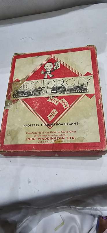 1930,s MONOPOLY (NO BOARD)