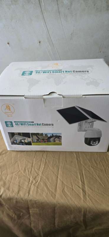 SOLAR 4G WIFI SMART NET CAMERA WITH TWO SOLAR PANEL