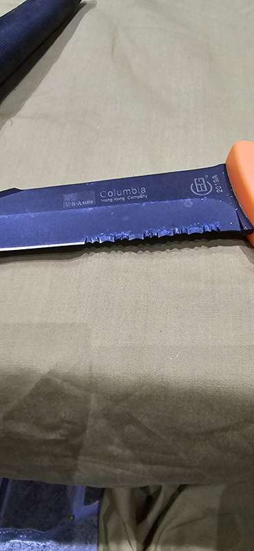 ORIGINAL COLUMBIA HUNTING KNIFE WITH COVER CASE