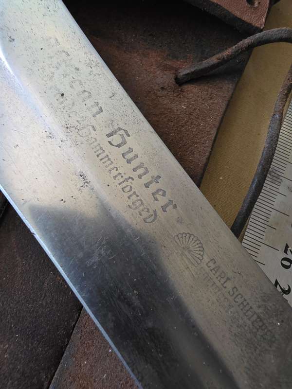 6 PIECE VERY OLD/SOME ANTIQUE COLLECTABLE KNIVES(ALL SOLID,HEAVY AND STRONG)