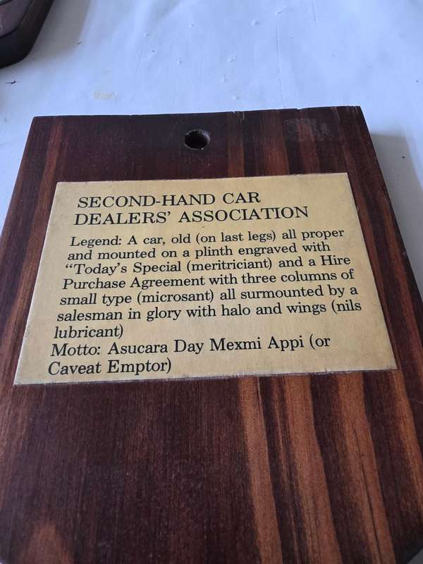 Set of 5 very old signs on solid wood plaque (17 x 13cm)