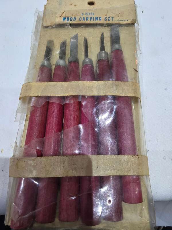 Vintage Wooden Handle Carving Set - 6 Piece