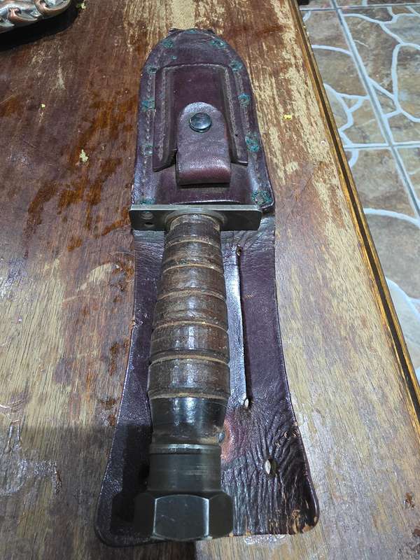 OLD HUNTERS SURVIVAL KNIFE