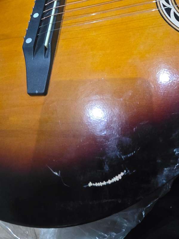 SANCHEZ GUITAR