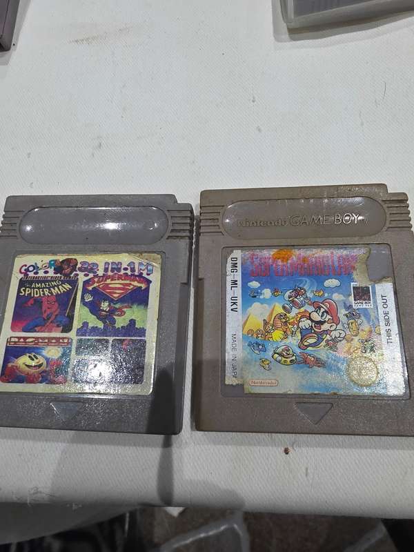 NINTENDO 1989 GAME BOY INCL.8 GAME CARTRIDGES