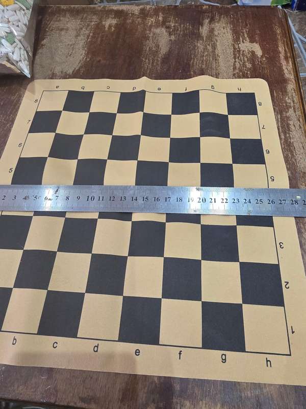 VINTAGE CHINESE CHESS SET