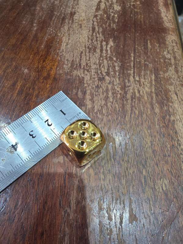 SET OF 5  DICE