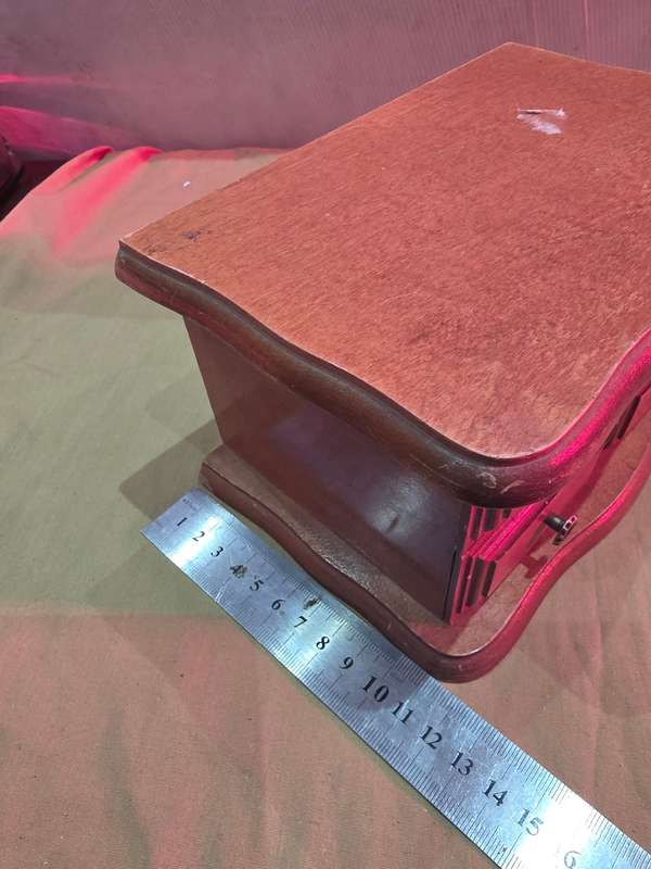 SOLID WOOD VINTAGE JEWELRY BOX WITH DRAWER