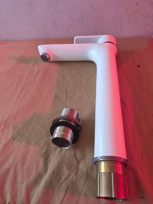 WHITE MIXER FAUCET