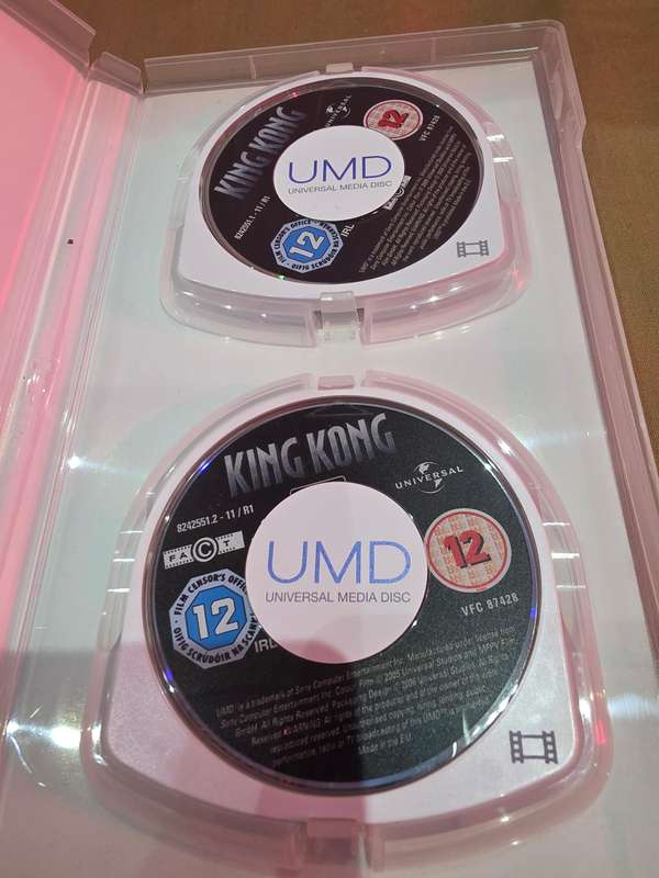 4 X PSP GAME DISCS(EXCELLENT CONDITION )