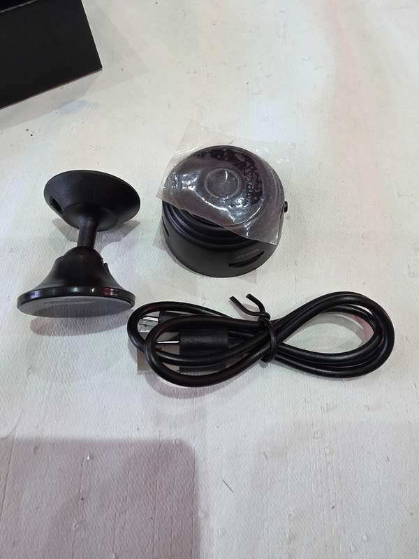HIDDEN SPY CAMERA