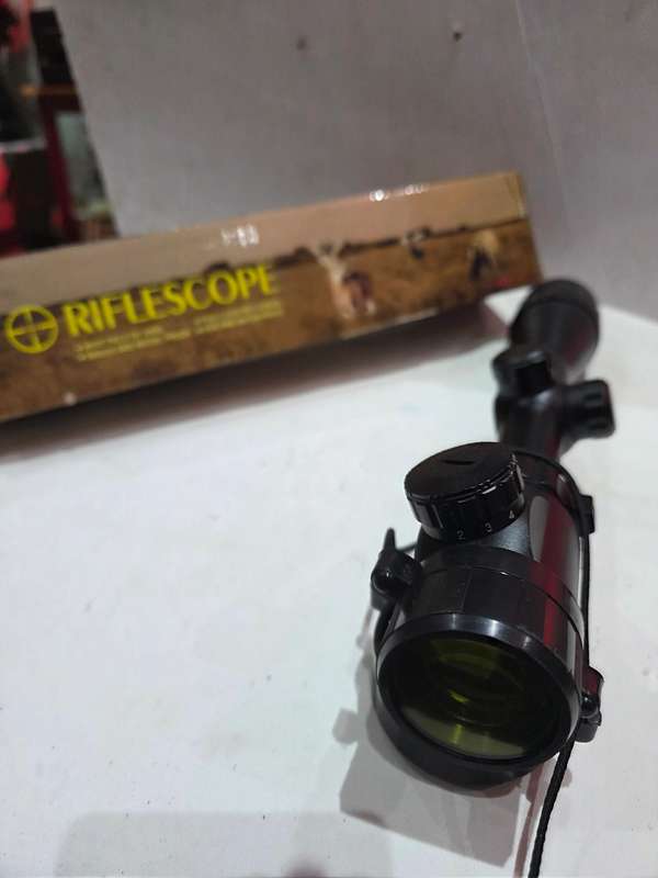 BUSHMAN RIFLESCOPE