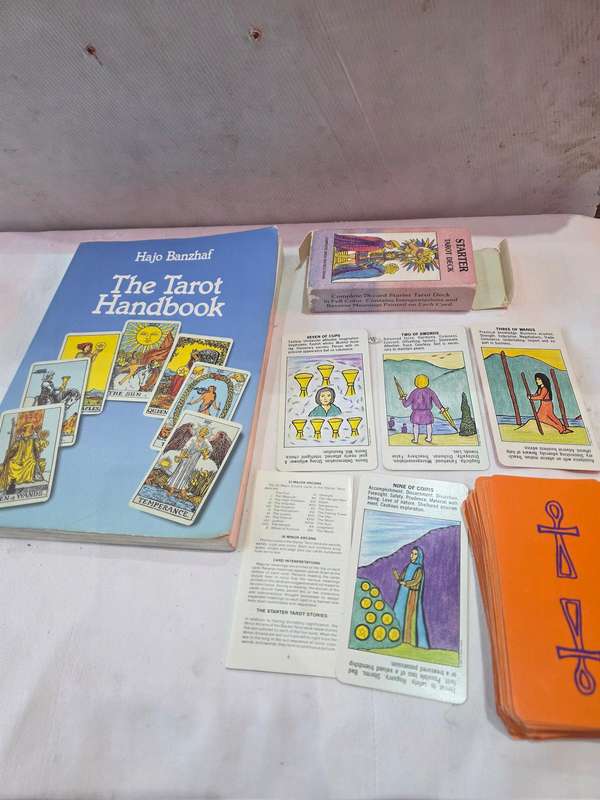 COMPLETE VINTAGE TAROT CARD SET WITH A4 SIZE HANDBOOK WITH