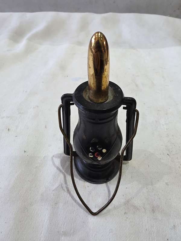 VINTAGE WESTON ART DECOR TRENCH TABLE LIGHTER LANTERN DESIGN (USA)RARE