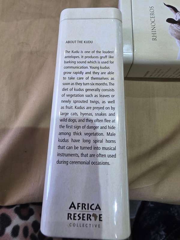 5 PIECE HIGHLY DETAILED AFRICA RESERVE BIG 5 COLLECTABLE TINS(13 X 7 X 5CM EACH)