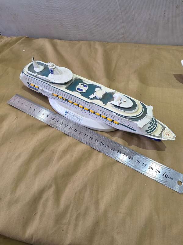 2 x CRUISE SHIP MODELSP