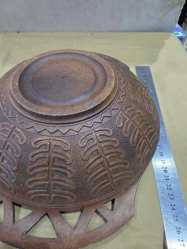 VINTAGE WOODEN CARVED BASKET