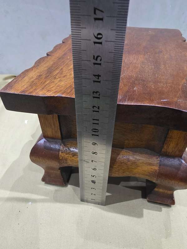 VINTAGE IMBUIA WOOD JEWELRY BOX