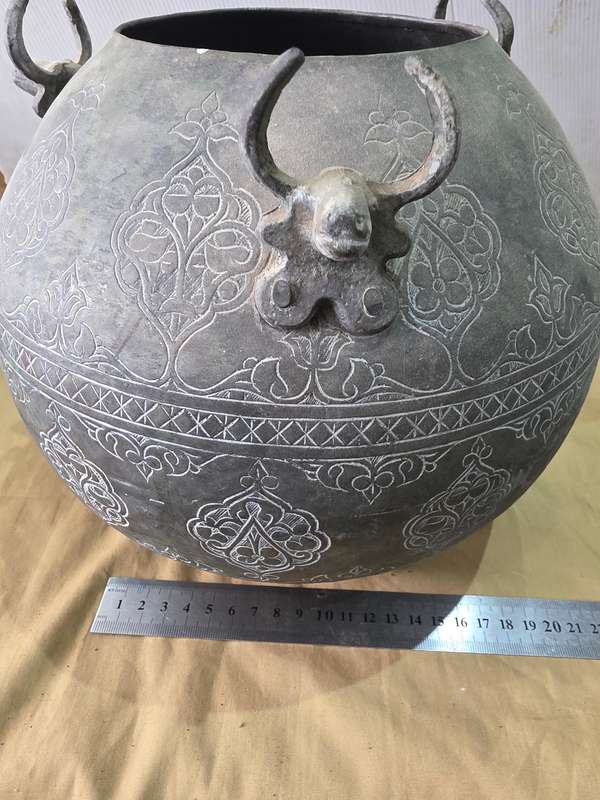 RARE ANTIQUE BRASS POT