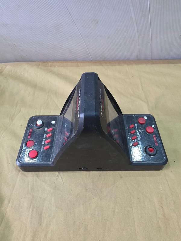 MINI AIWA ARCADE GAME