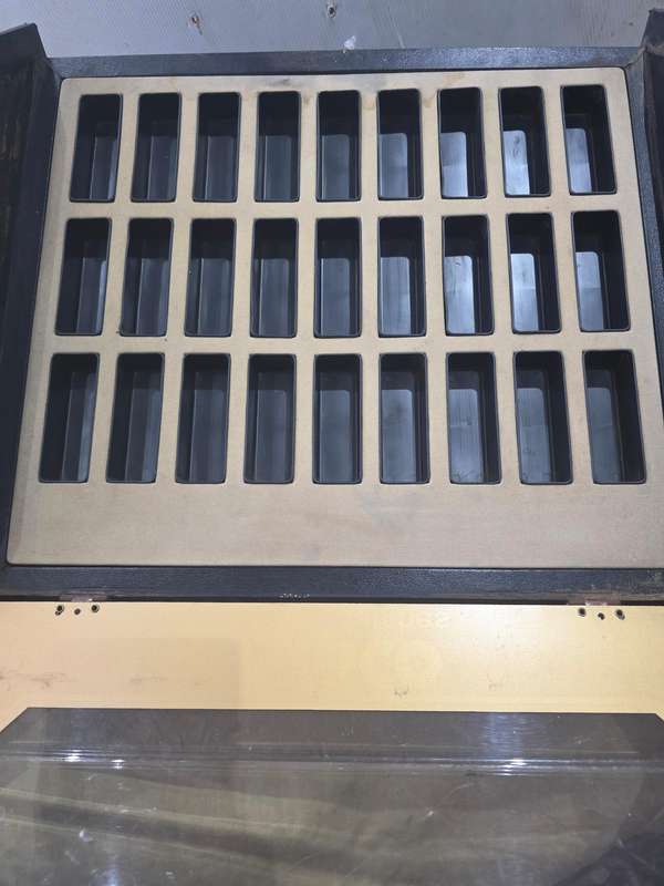 VINTAGE LANCO 27 DIVISION WATCH DISPLAY CABINET