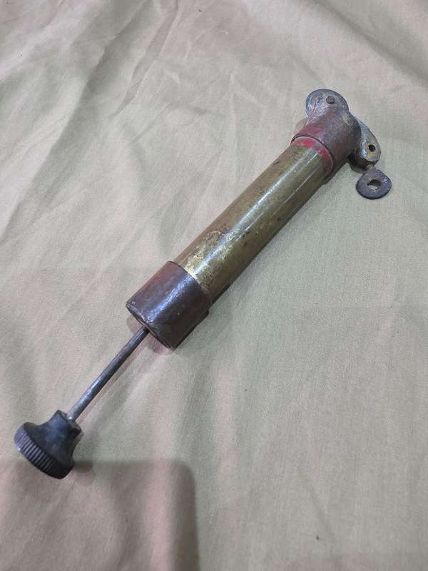 SOME SORT OF ANTIQUE OTEM(COPPER / BRASS)