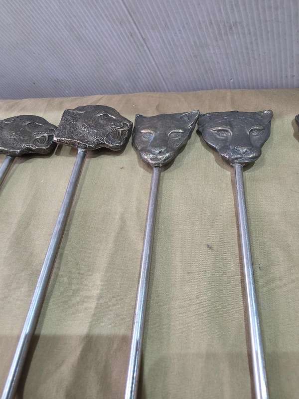 6 PIECE ANIMAL HEAD(CHEETAH/ PANTHER) VINTAGE METAL SKEWERS