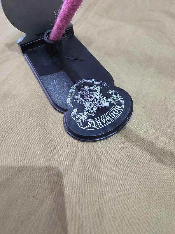 HARRY POTTER(*HOGWARTS WRITING FEATHER AND STAND(