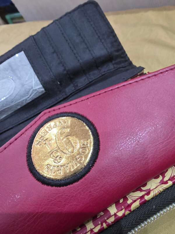 HARRY POTTER HOGWARTS EXPRESS 9 ..3/4  EXPRESS WALLET