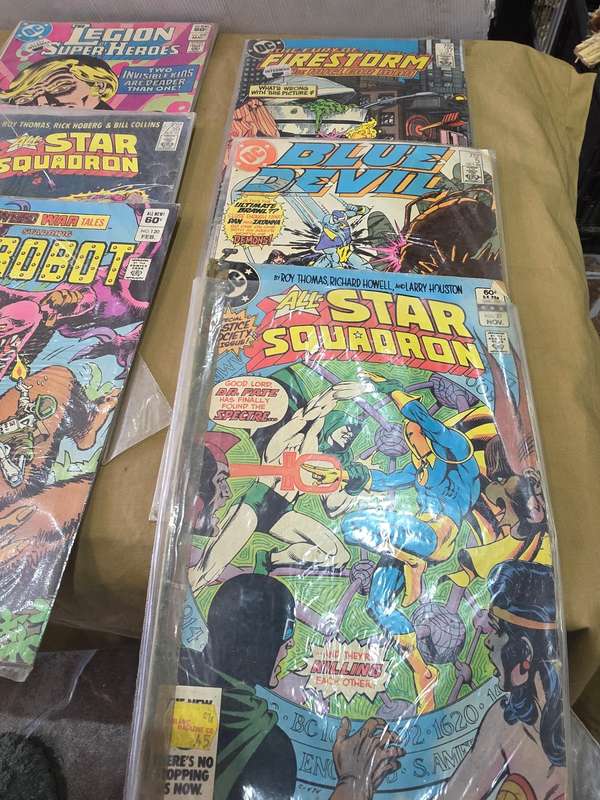 6 x VINTAGE PAPERBACK DC COMICS