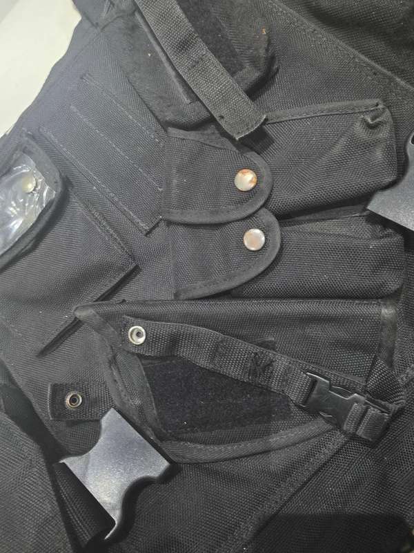 ADULT TACTICAL VEST(XL-2XLSEE DESCRIPTION)