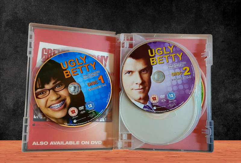 DVD Box Set Ugly Betty The Complete First Season The Bettyfied Edition