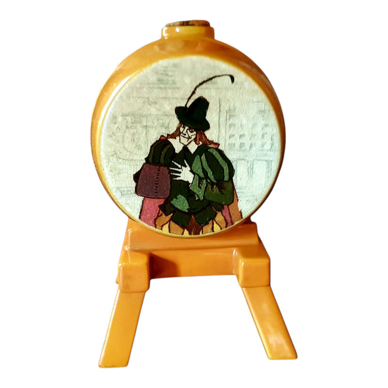Royal Doulton Shakespearean Knights Ceramic Whiskey Barrel on Ceramic Stand c1900