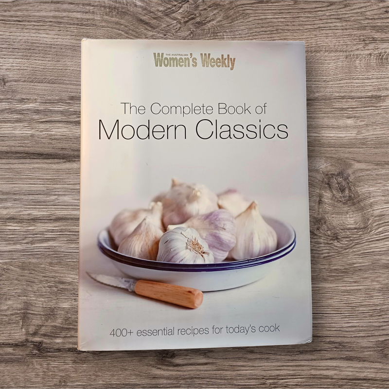 Hardcover Book The Complete Book of Modern Classics by The Australian Woman's Weekly