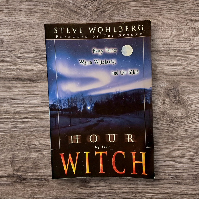 Softcover Book Hour of the Witch by Steve Wohlberg
