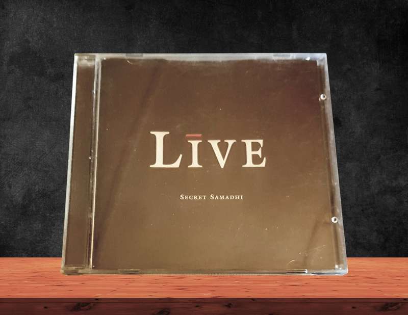 CD Live Secret Samadhi