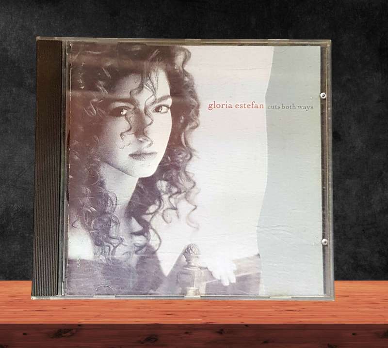 CD Gloria Estefan Cuts Both Ways
