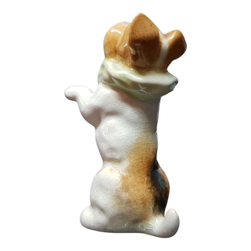 Beswick Dog Figurine #1239 Dog With Ruff Circus Dog Begging 1952-1967